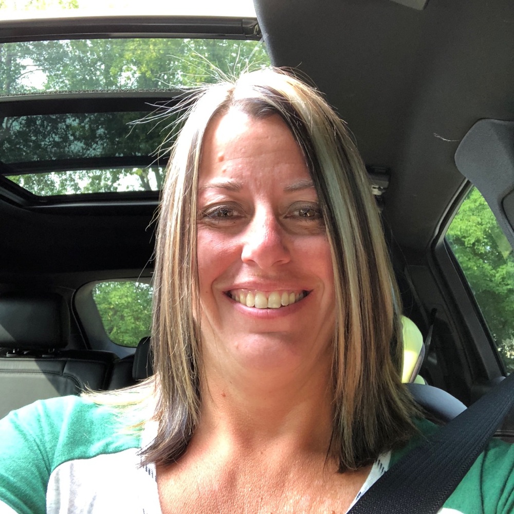 Meet your Posher, Lisa